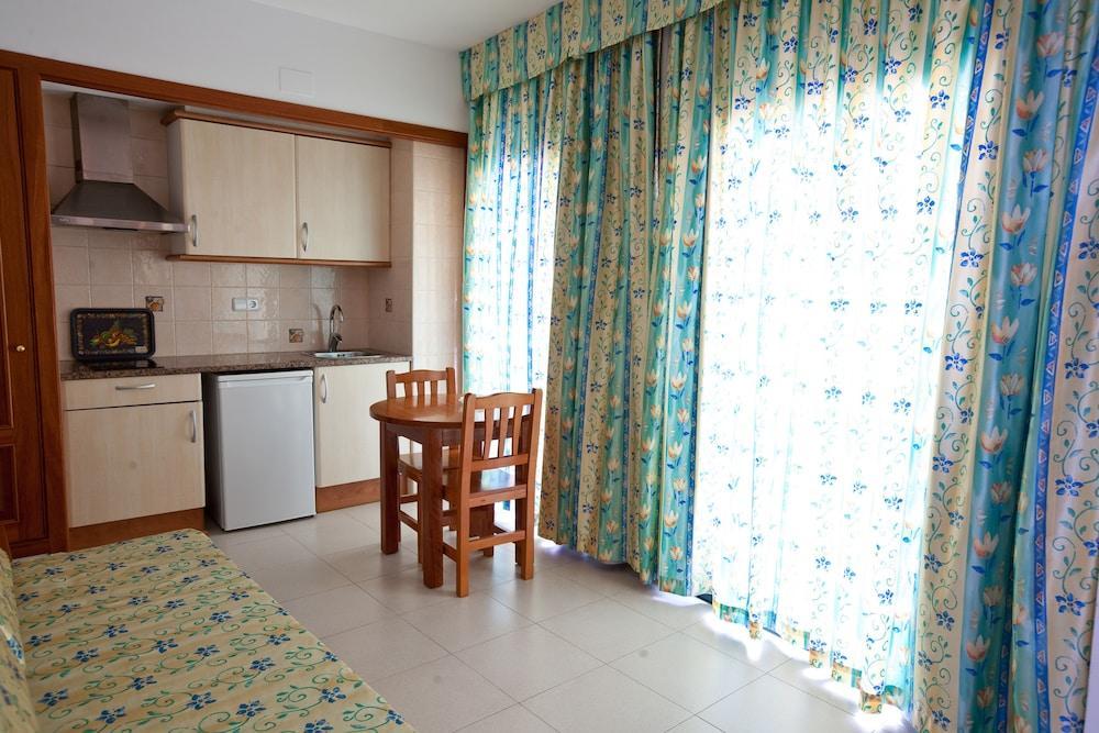 Apartamentos Royal Lloret de Mar Exterior photo